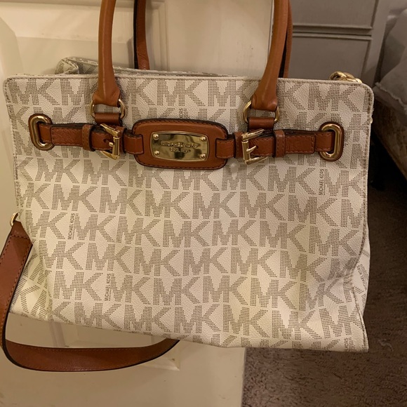 Michael Kors Handbag - Picture 1 of 5